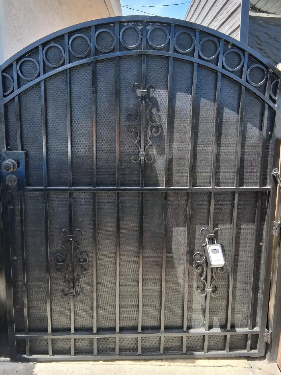 Custom Arched 95% UV Resistant Heavy Duty Gate Privacy Screen for Driveway or Door Barrier: PVC Coated, FR Rated - Black