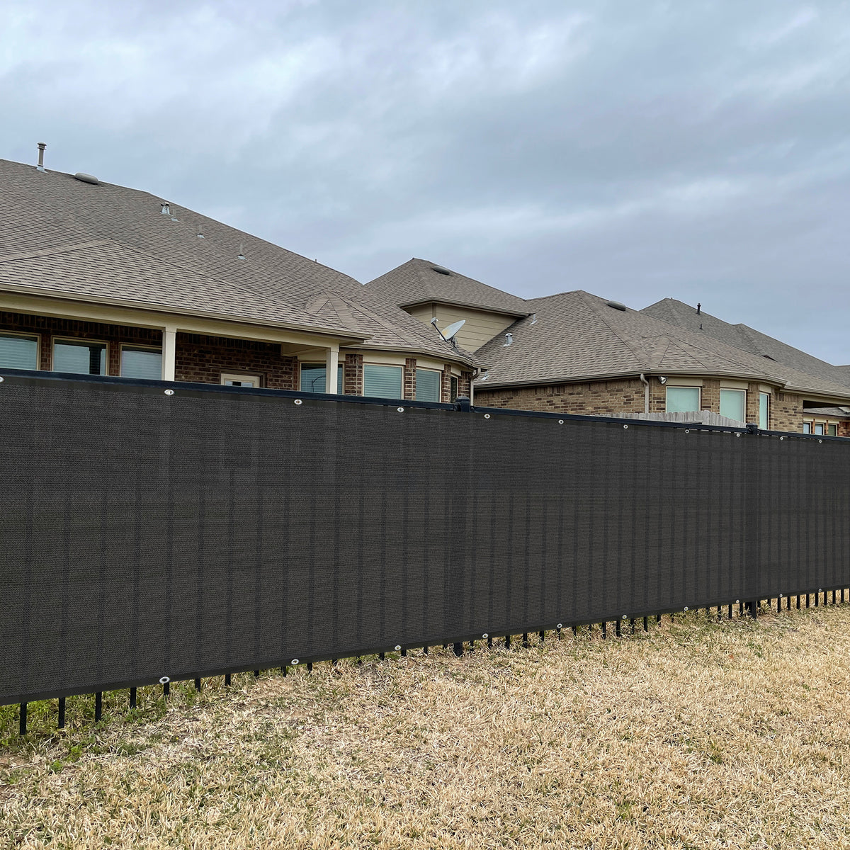 4 ft Tall HDPE Privacy Screen with Black Trim – Custom Length, Black