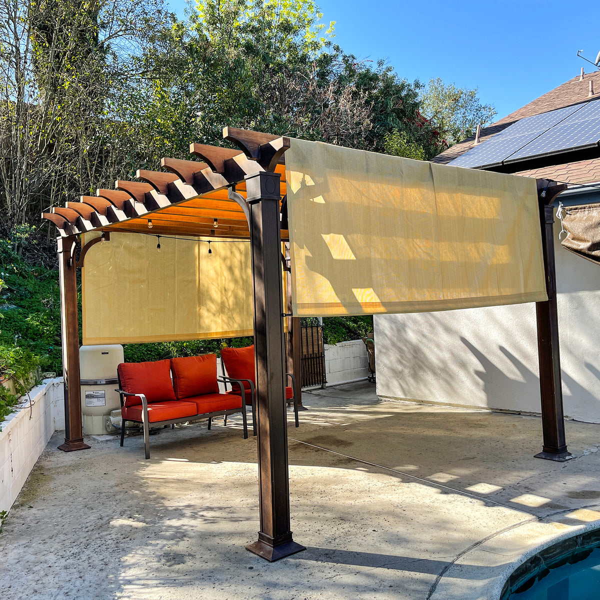 Breathable HDPE Pergola Cover with 2 Weighted Rods – Sand